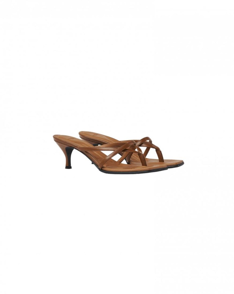 Women HIGH | On Impact Kitten Sandal Tan